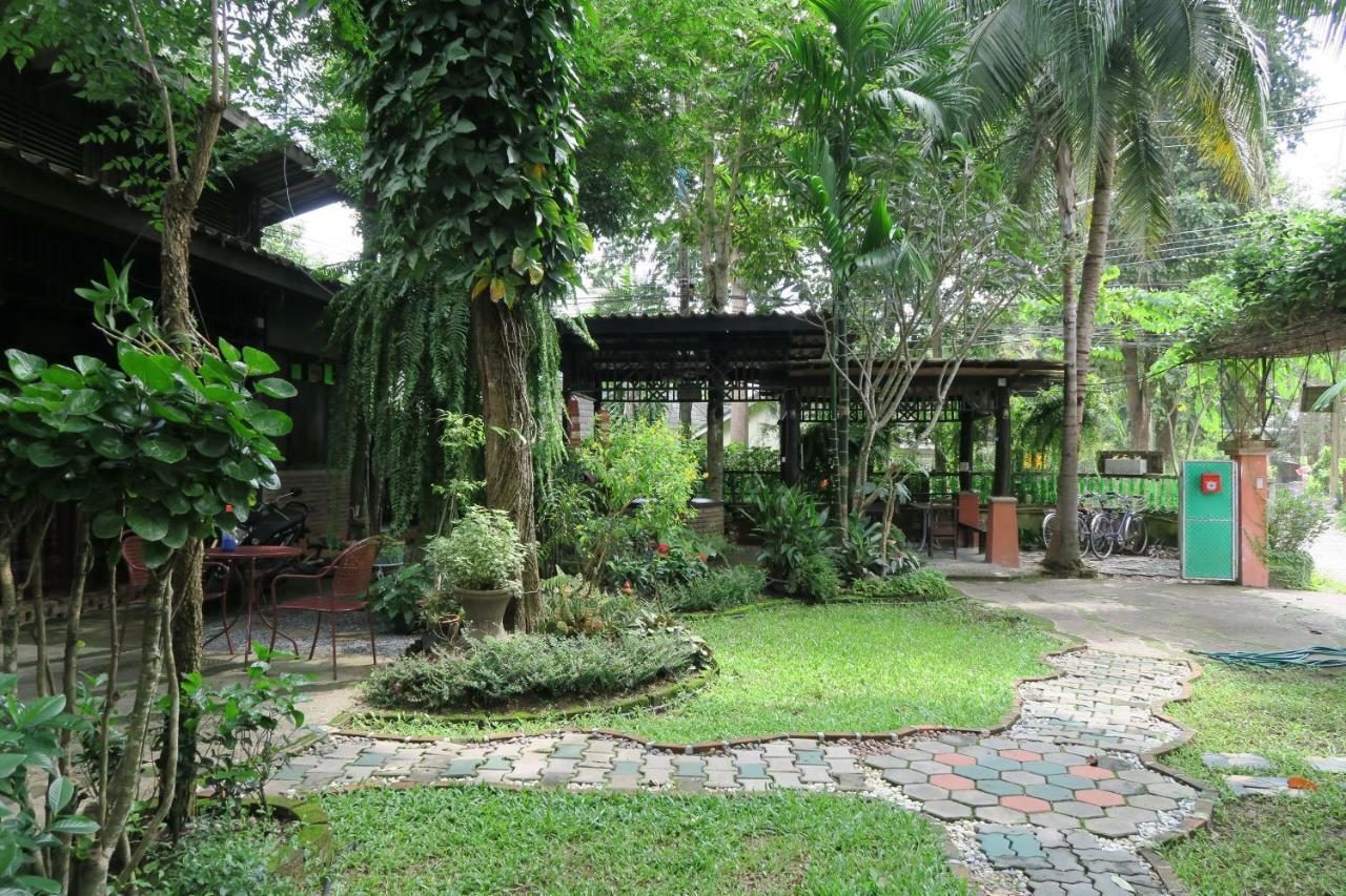 Baankiri Hotel Chiang Mai Buitenkant foto